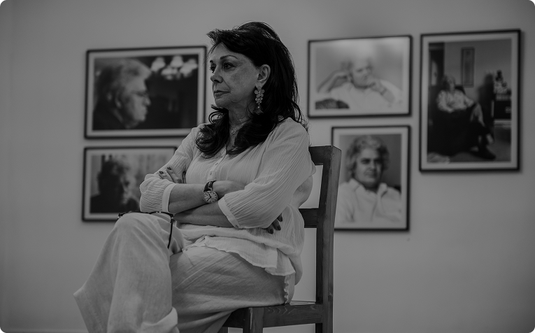 درباره آهن آکام